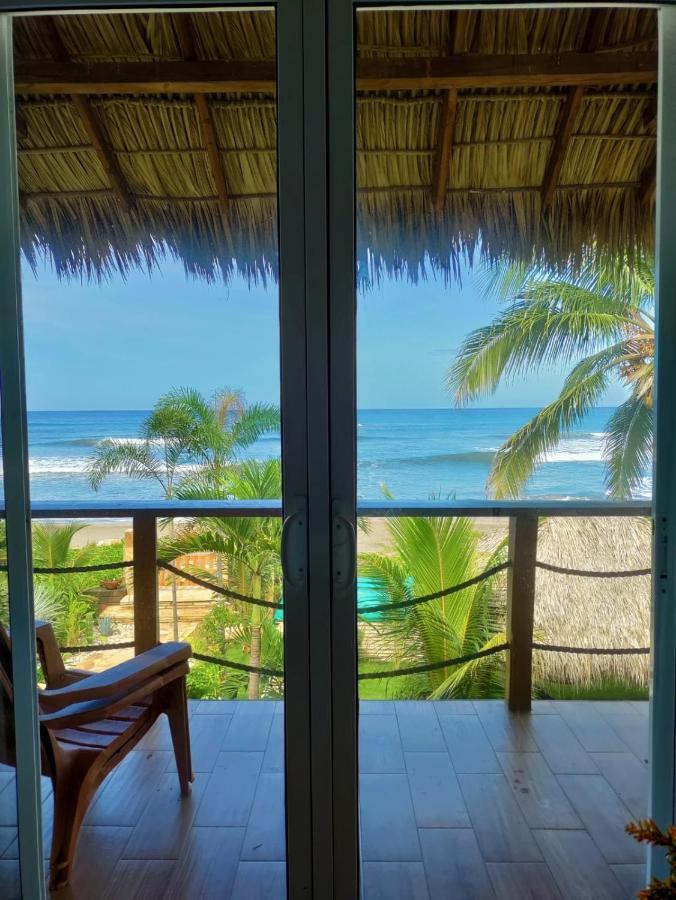 Alive Beach House Transito エクステリア 写真