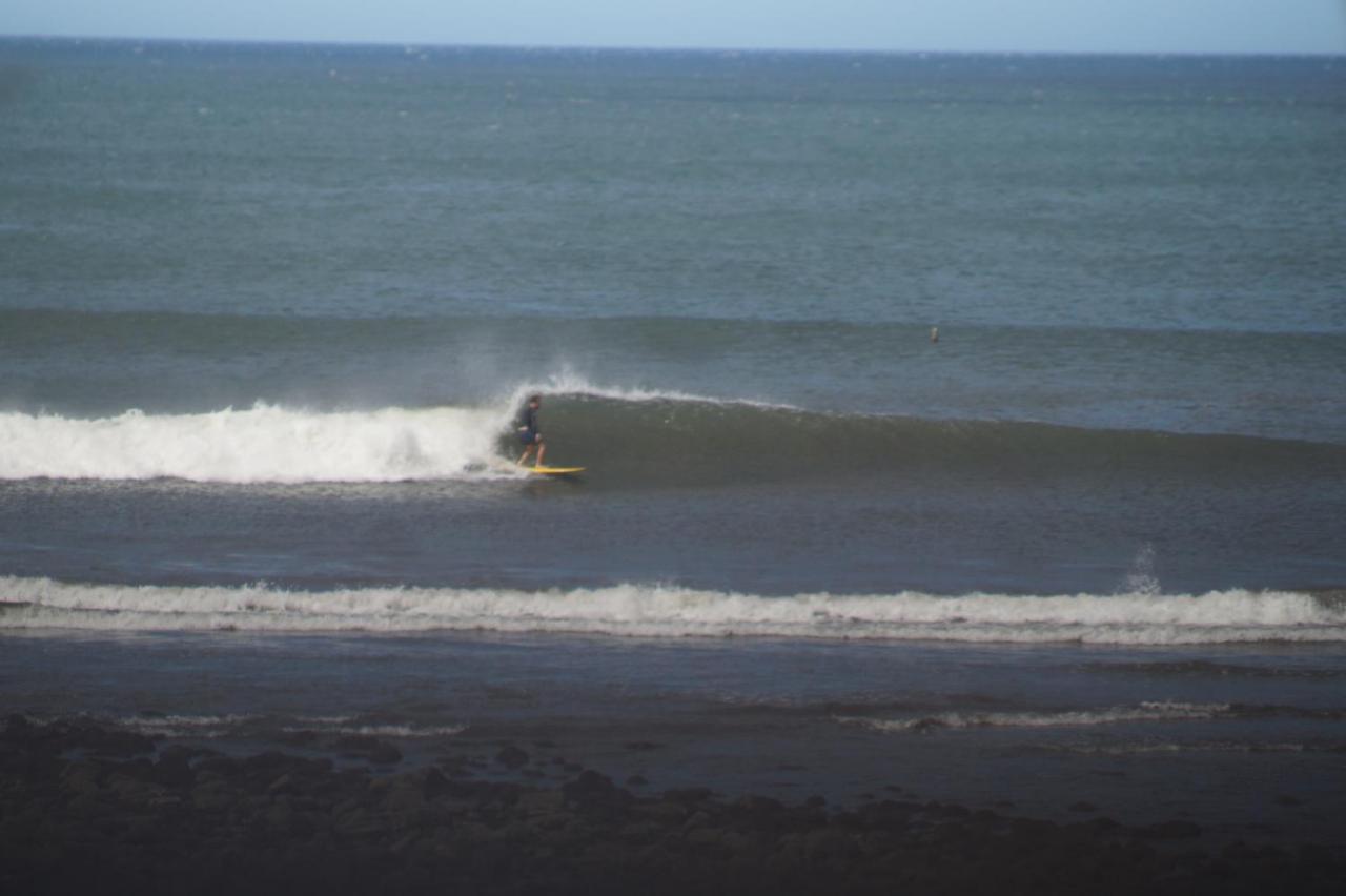 Alive Beach House Transito エクステリア 写真