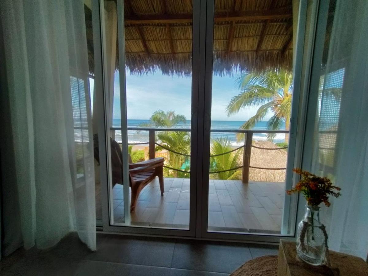 Alive Beach House Transito エクステリア 写真